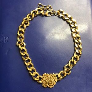 Mr. Kate Gold Rose Naecklace